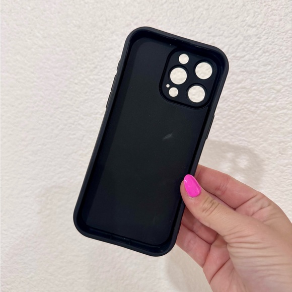 iPhone 14 Pro Max case - Picture 2 of 2